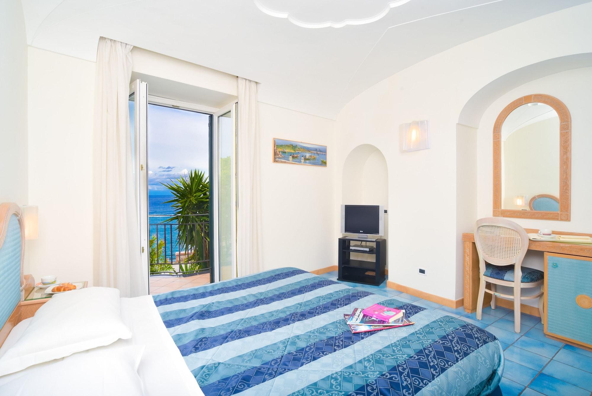 Albergo Italia - Beach Hotel Casamicciola Terme Exterior photo