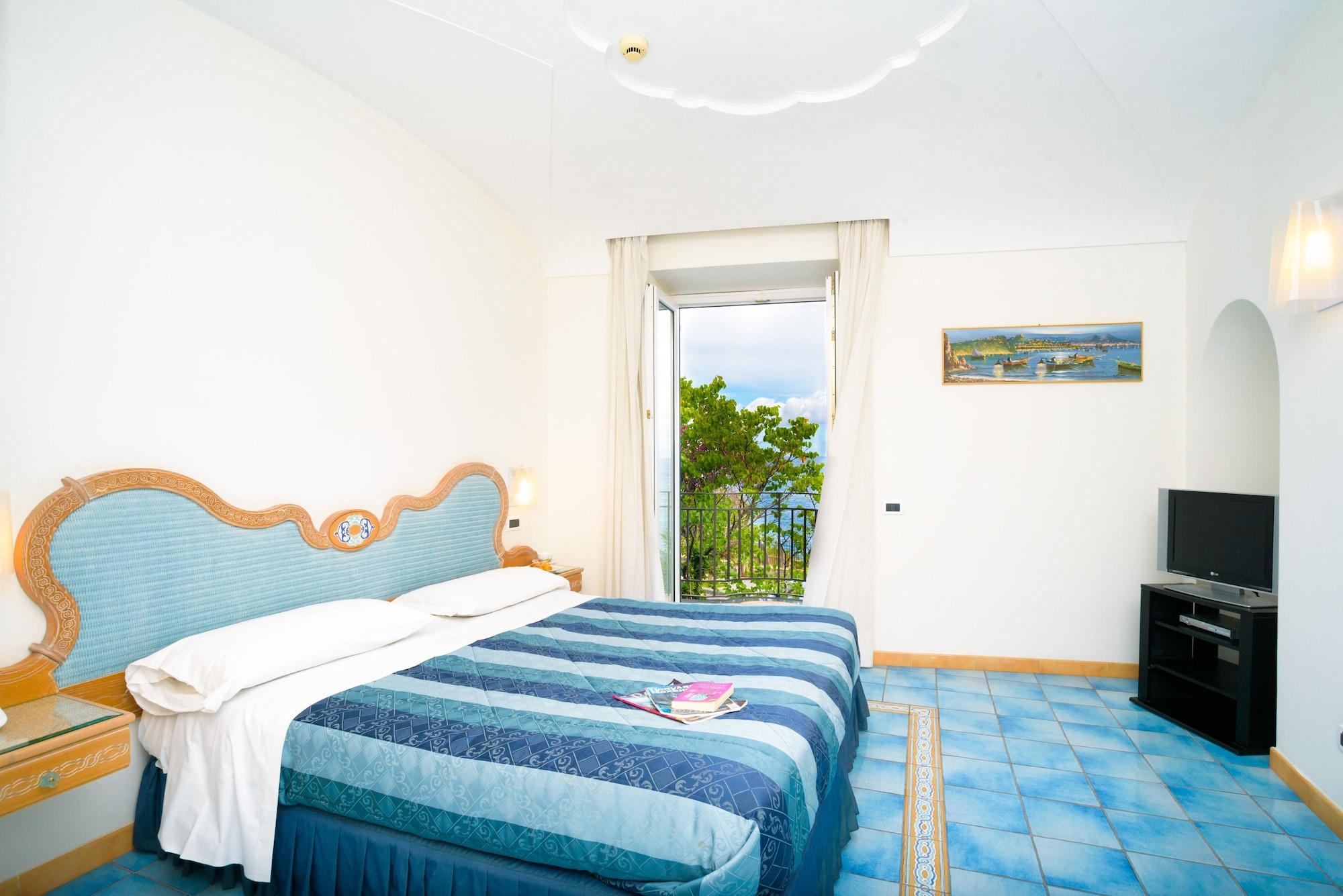 Albergo Italia - Beach Hotel Casamicciola Terme Exterior photo